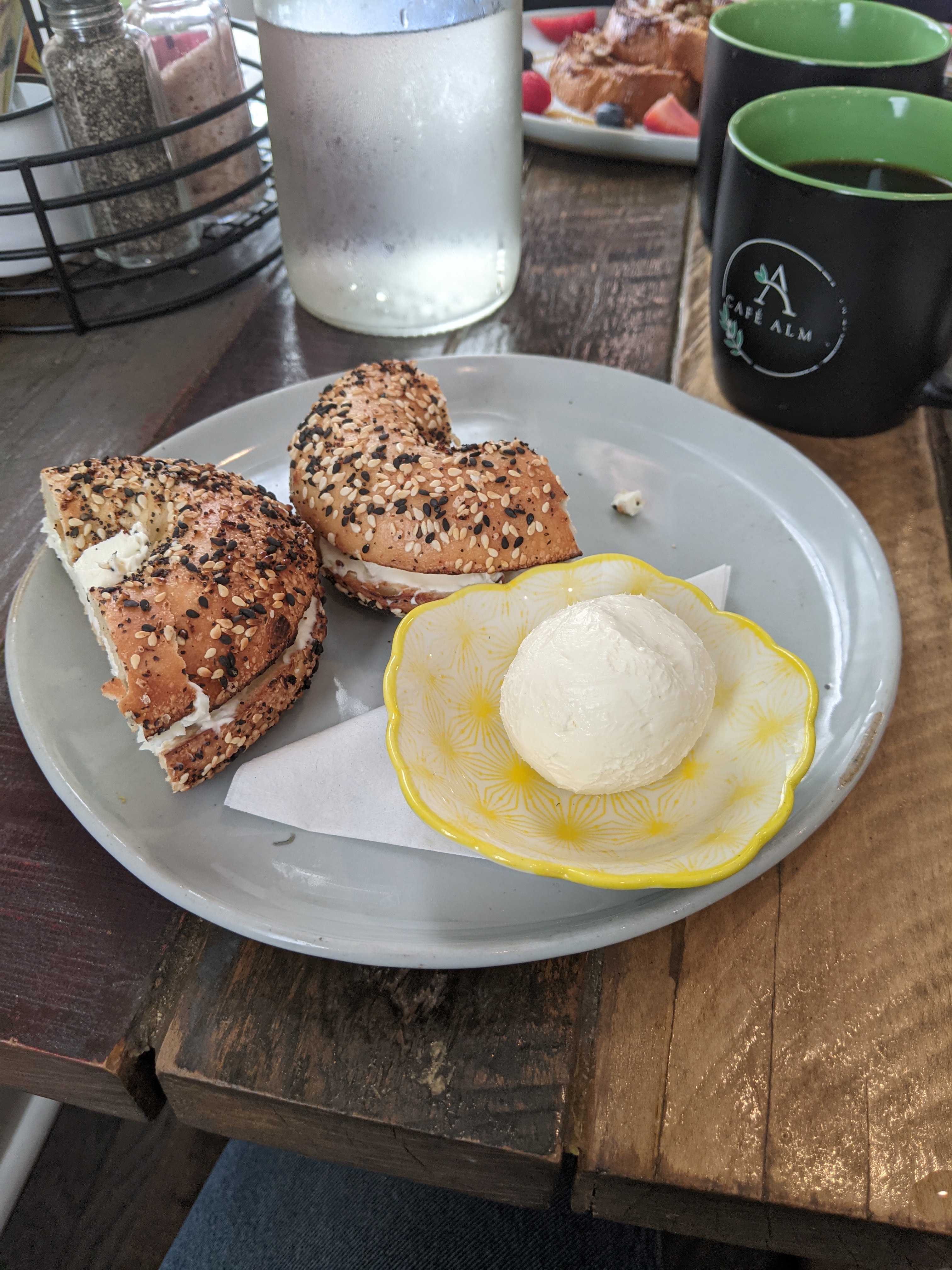 bagel4